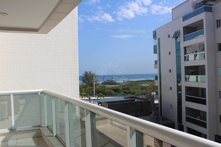 Apartamento com 2 quartos na Praia Grande com piscina