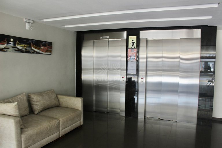 Apto 2 Quartos na Praia Grande – com Piscina