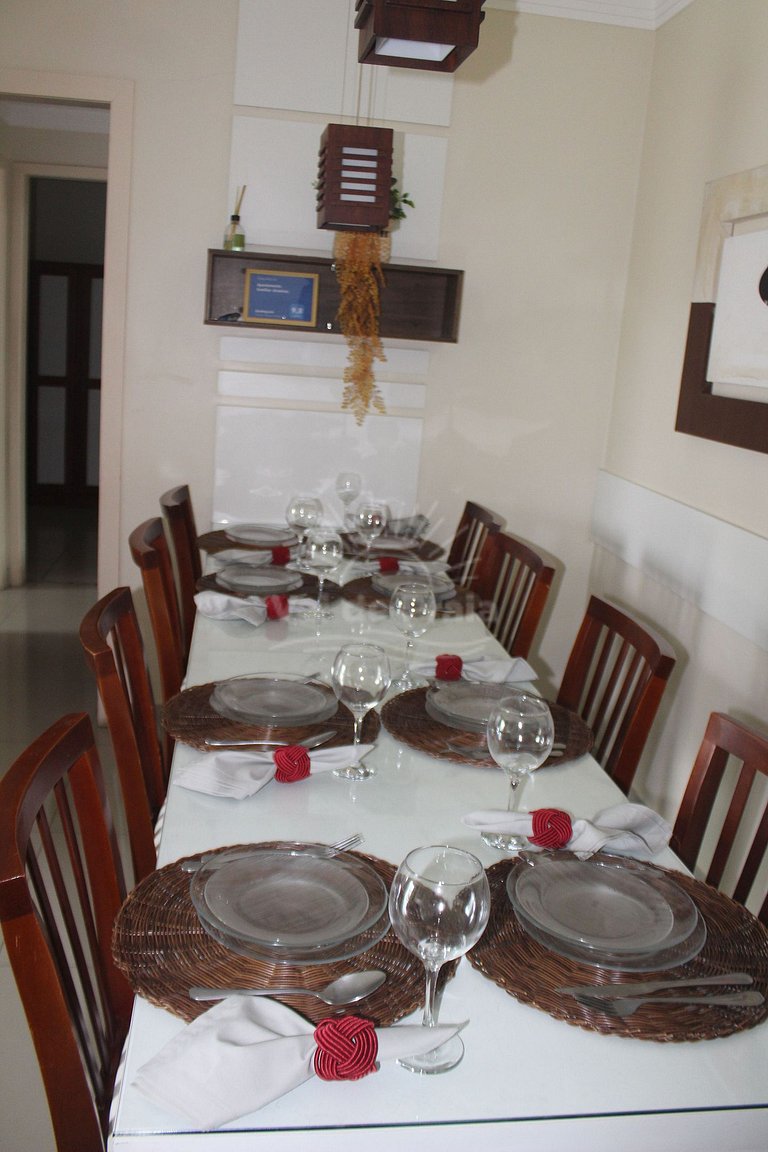 Apartamento de 2 quartos próximo à Praia do Forte – conforto