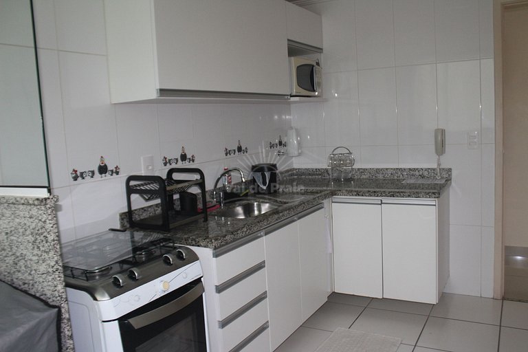 Apto 2 Quartos Pertinho da Praia do Forte – Conforto Garanti