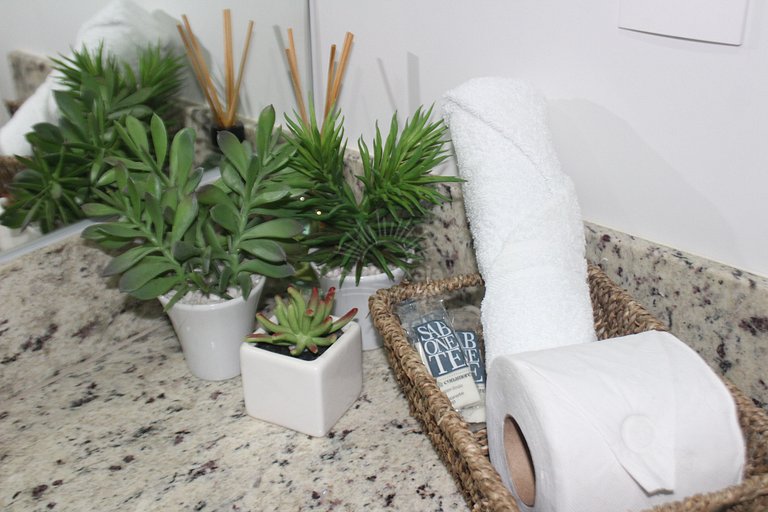 Apartamento de 2 quartos próximo à Praia do Forte – conforto