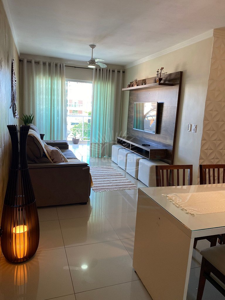 Apartamento de 2 quartos próximo à Praia do Forte – conforto