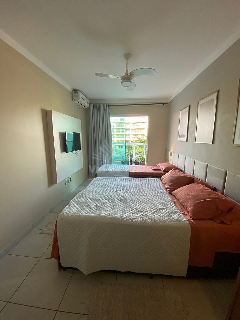 Apto 2 Quartos Pertinho da Praia do Forte – Conforto Garanti