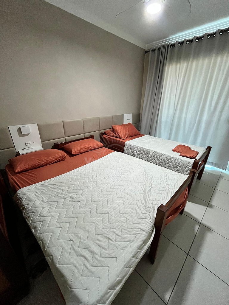 Confortável aconchegante, completo e pertinho da praia!