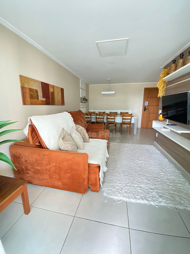 Apartamento com 2 quartos na Praia Grande com piscina