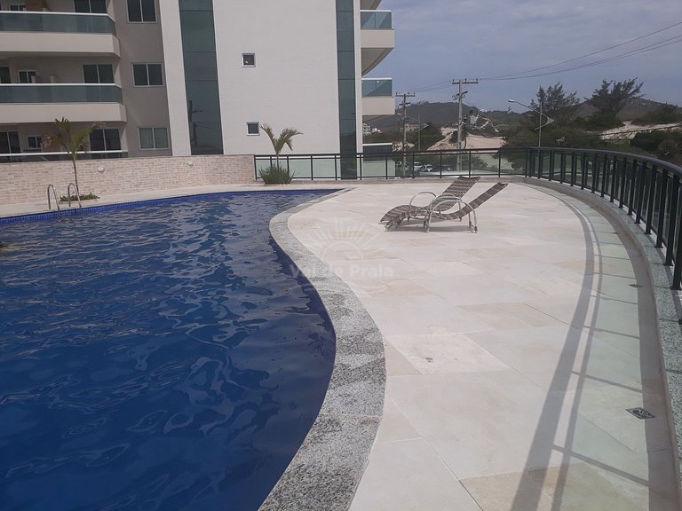 Apartamento com vista para o mar em condomínio