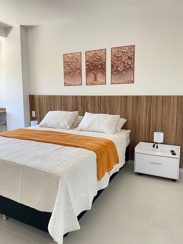 Apartamento acessível em condomínio sofisticado perto da Pra