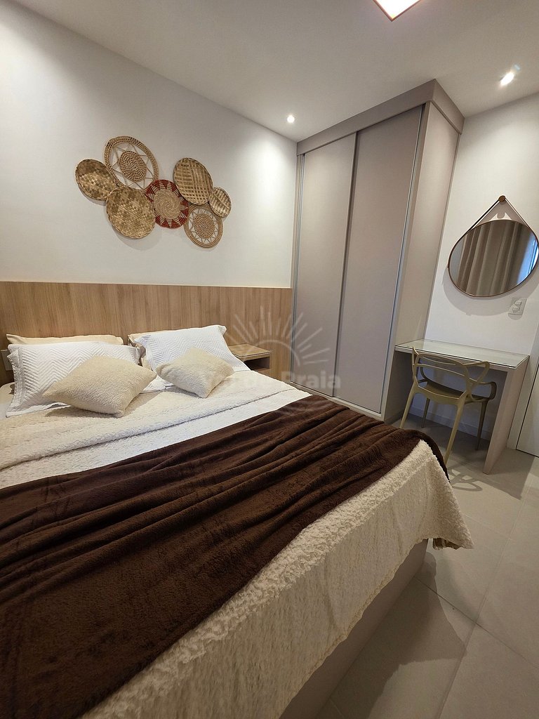 Apartamento com 2 quartos e 2 banheiros, próximo à Prainha