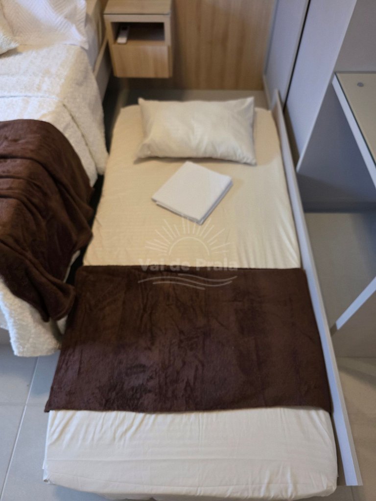 Apartamento com 2 quartos e 2 banheiros, próximo à Prainha