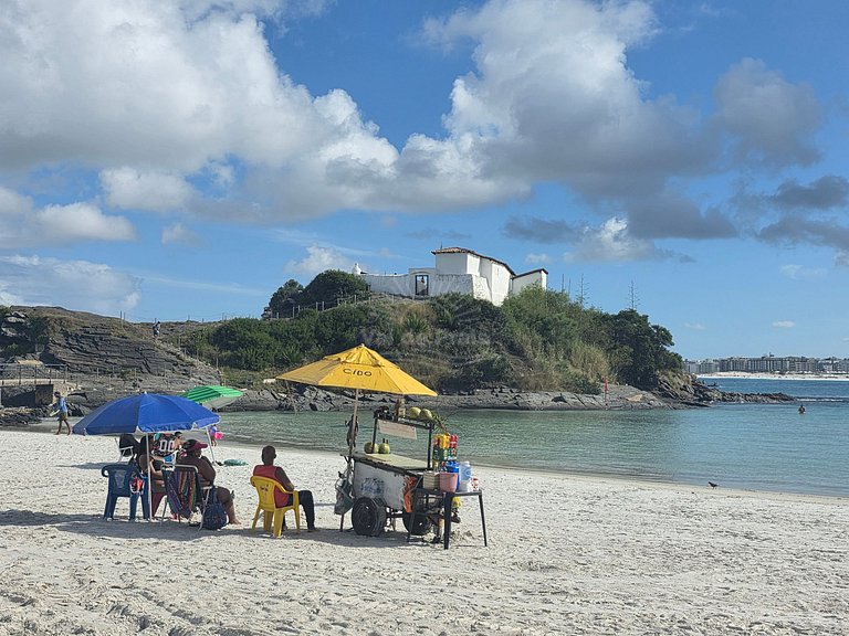 Apartamento de 2 quartos próximo à Praia do Forte – conforto