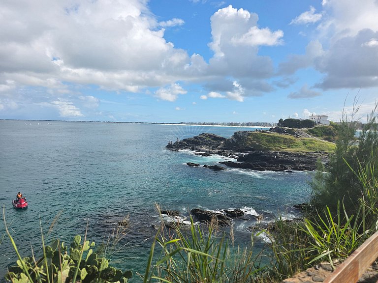 Apartamento de 2 quartos próximo à Praia do Forte – conforto