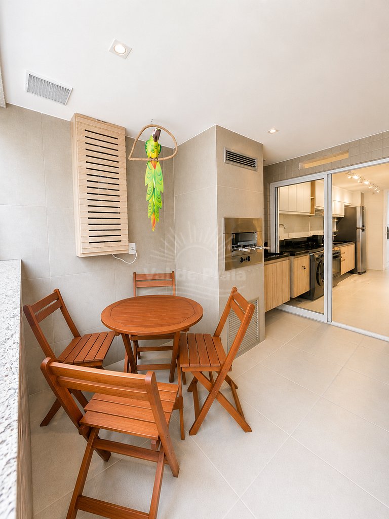 Apartamento com 2 quartos e 2 banheiros, próximo à Prainha