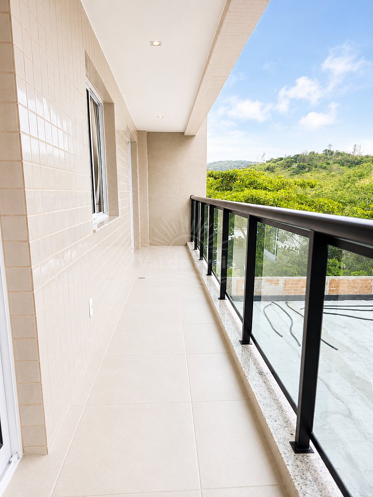 Apartamento com 2 quartos e 2 banheiros, próximo à Prainha