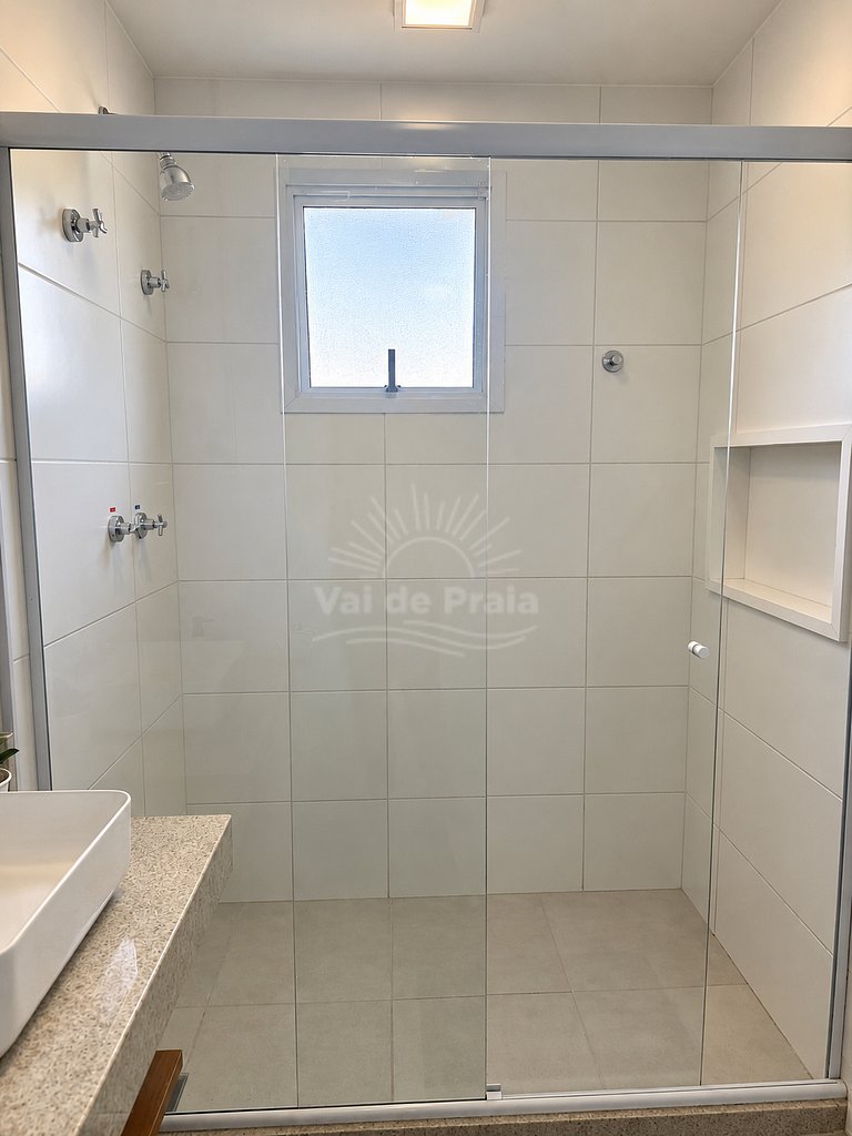 2 quartos • 2 banheiros • Próximo ao Mirante da Prainha