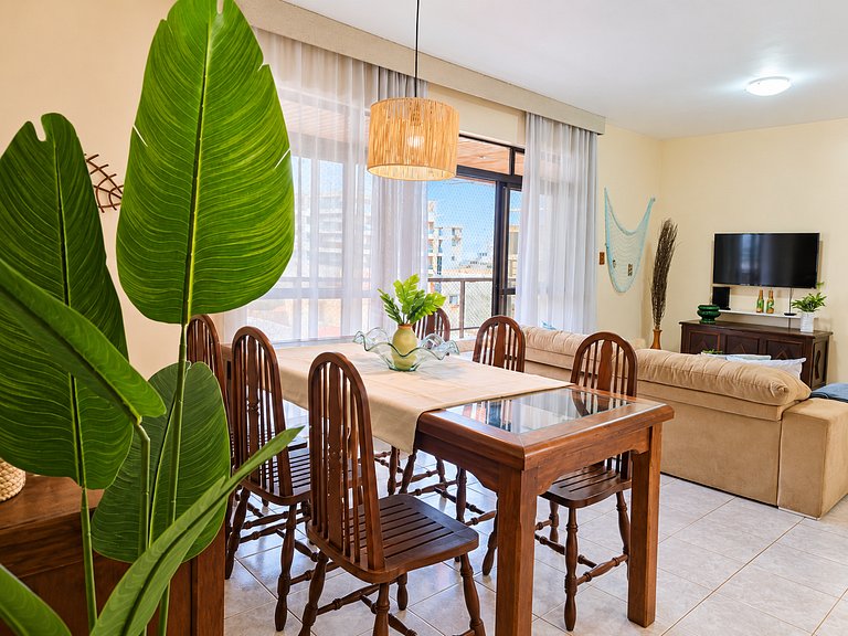 Apartamento com 3 suítes na Praia do Forte