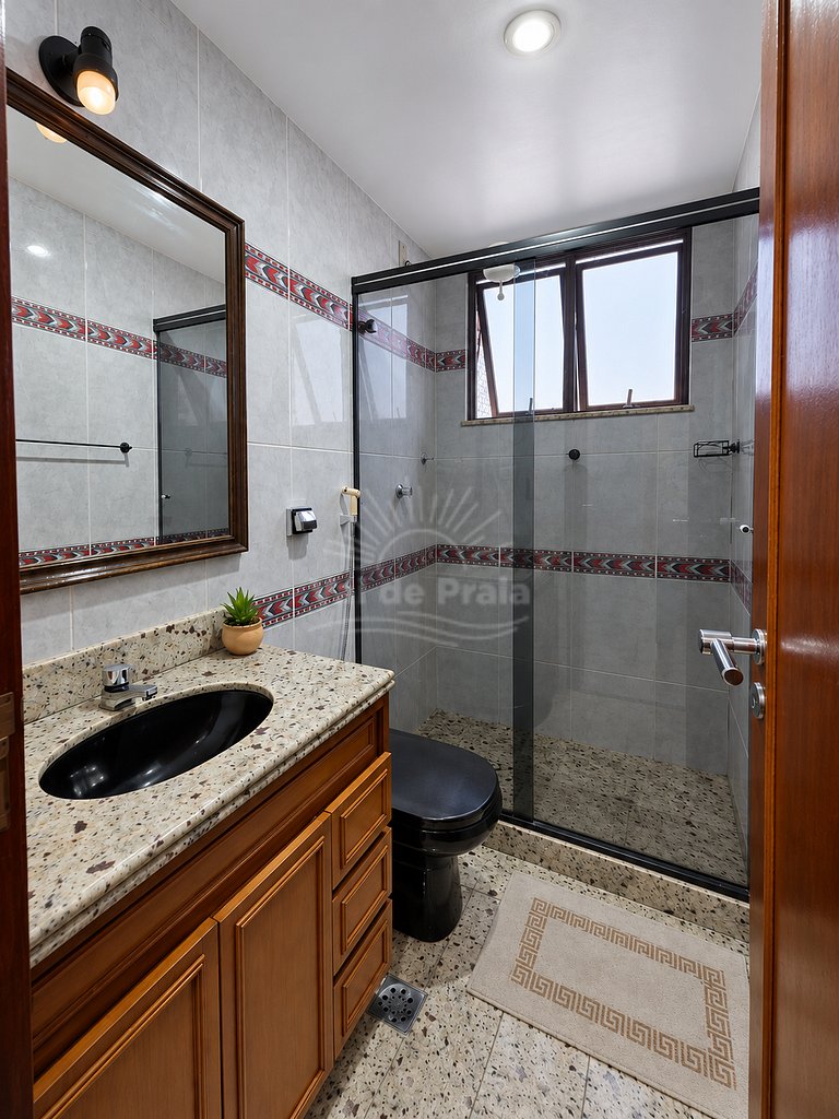 Apartamento com 3 suítes na Praia do Forte