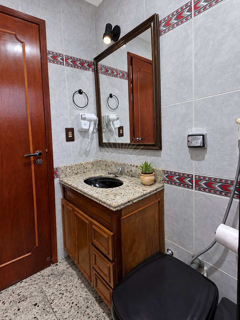Apartamento com 3 suítes na Praia do Forte