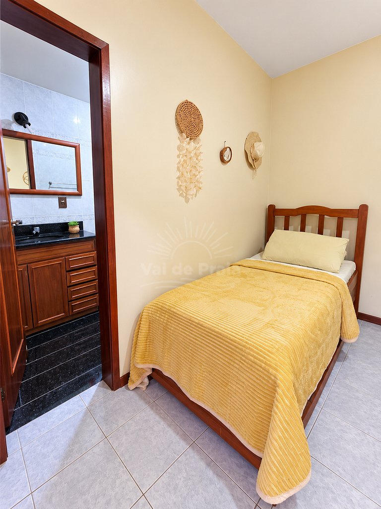Apartamento com 3 suítes na Praia do Forte